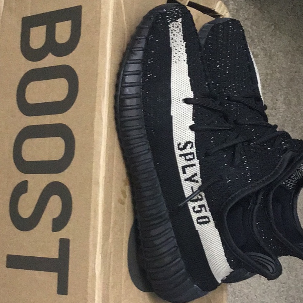 Yeezy boost V2 Oreo